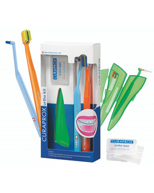 Curaprox Ortho Kit 1 Set Composto Da Cs 5460 Ortho+Cs 1009 Single+Cps Pocket Set+Ortho Wax pz combinato — confronto prezzi
