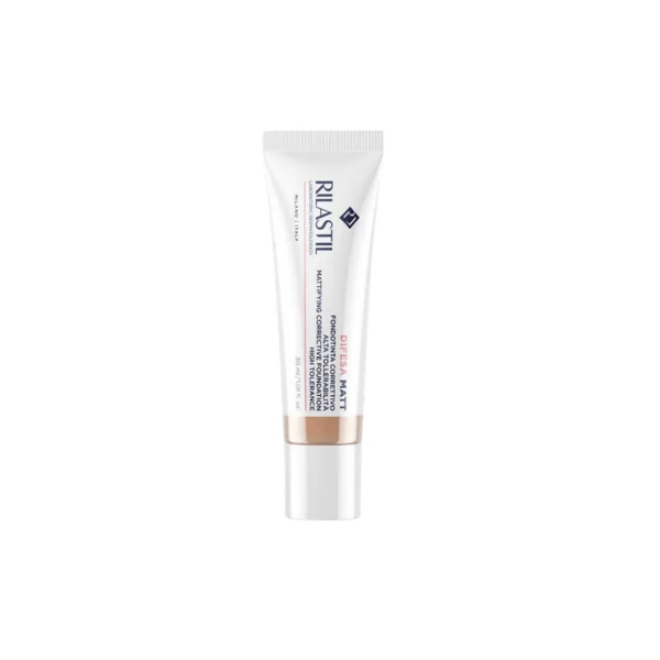 Rilastil Difesa Matt Fondotinta Correttivo Ad Alta Tollerabilità 05 Pelle Grassa 30 ml