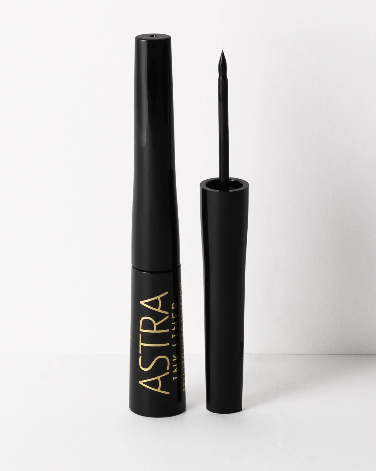 ASTRA Make-UP Ink Liner - Eyeliner Mat Nero Intenso 1 pz Make up — confronto prezzi
