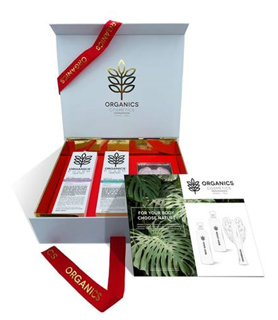 Organics Cosmetics Cofanetto Con Bagno Doccia 250ml + Latte Corpo 250ml + Spazzola