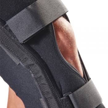 Gibaud Ortho Ventigradi Ginocchiera Post Operatoria Fissa Taglia 4 — confronto prezzi